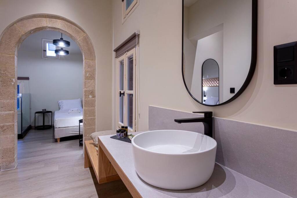 הוילה Rhodes City Oasis Luxury House מראה חיצוני תמונה